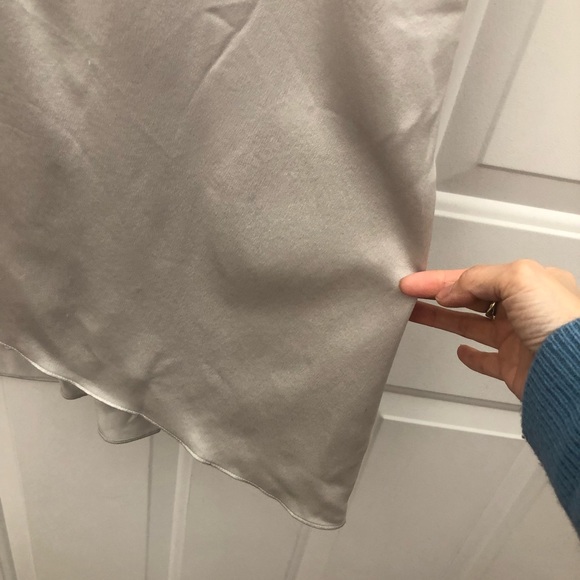 $475 Vince twist front silk midi dress - Picture 6 of 9